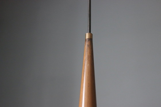 Image 1 of Louis Kalff 1960 Scandinavische Vintage Opaline Hanglamp