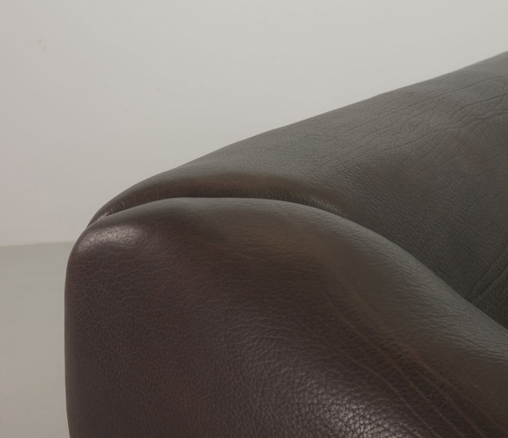 Image 1 of Stoere De Sede Ds47 Uitschuifbare Bruine Zadelleer Loveseat Sofa. Zwitserland, 1970S.