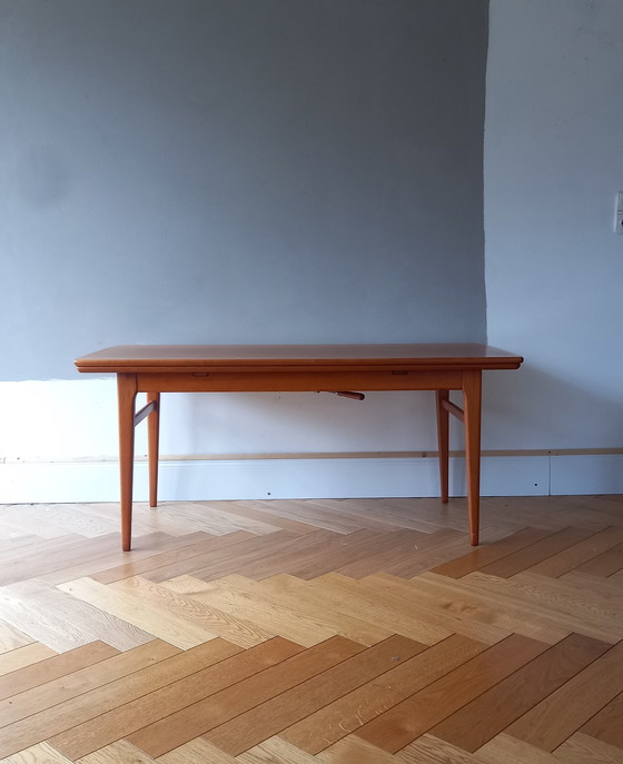 Image 1 of Lifttafel Mid-Century