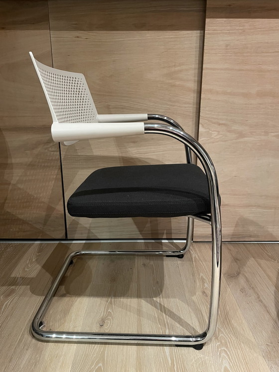 Image 1 of 2x Vitra stoel Visavis by Antonio Citterio