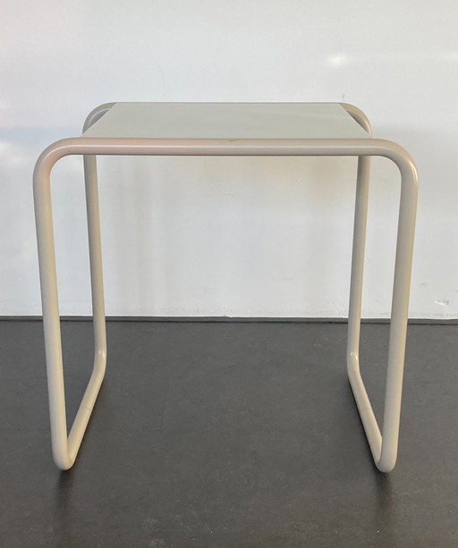 Thonet B9 bijzettafel