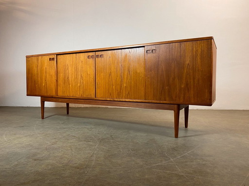 Christian Linneberg dressoir