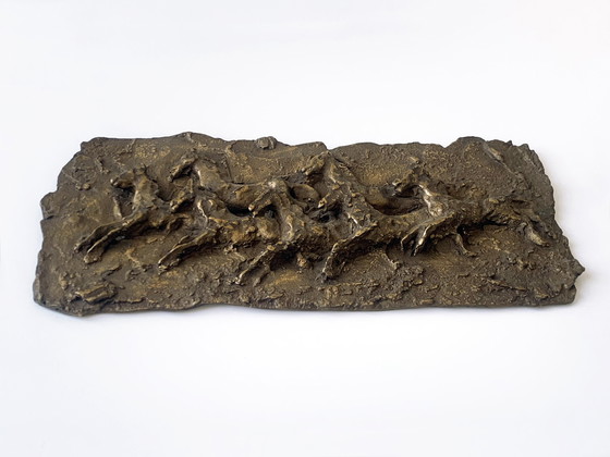 Image 1 of Brutalist bronzen wandrelief met paarden