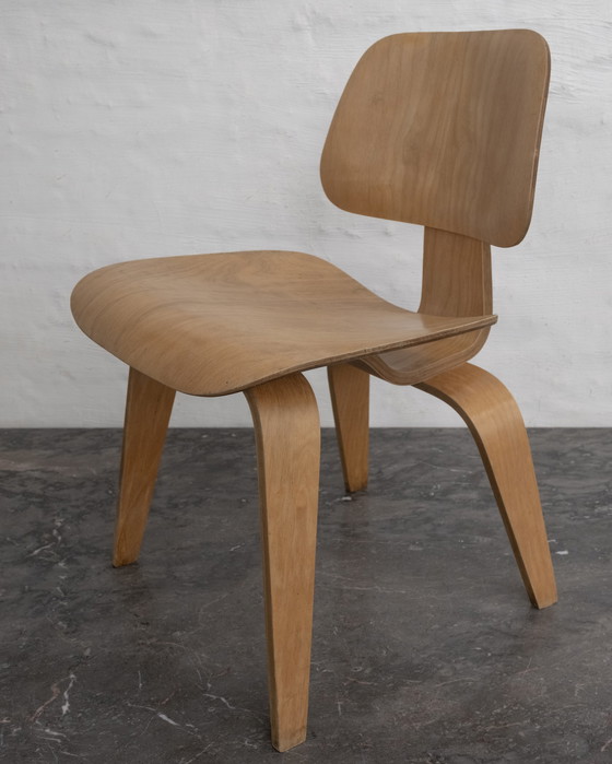 Image 1 of DCW fauteuil Charles & Ray Eames