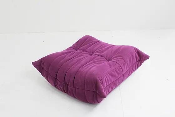 Image 1 of Ligne Roset Togo Poef/Ottoman - Alacantra Lila