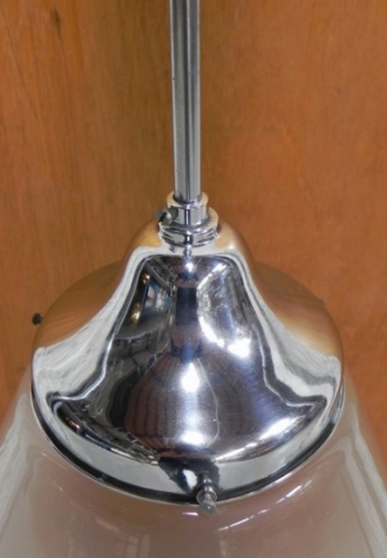 Image 1 of Art Deco hanglamp met matglazen kap