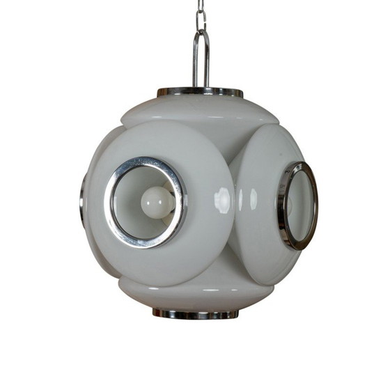 Image 1 of Vintage Space Age hanglamp van verchroomd metaal en wit glas, Italië 1970