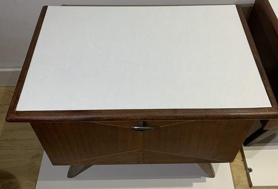 Image 1 of 2x Mid-Century Nachtkastje Teak