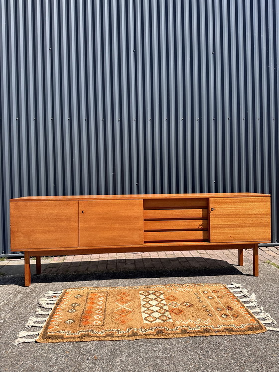 Image 1 of Vintage dressoir lowboard xl