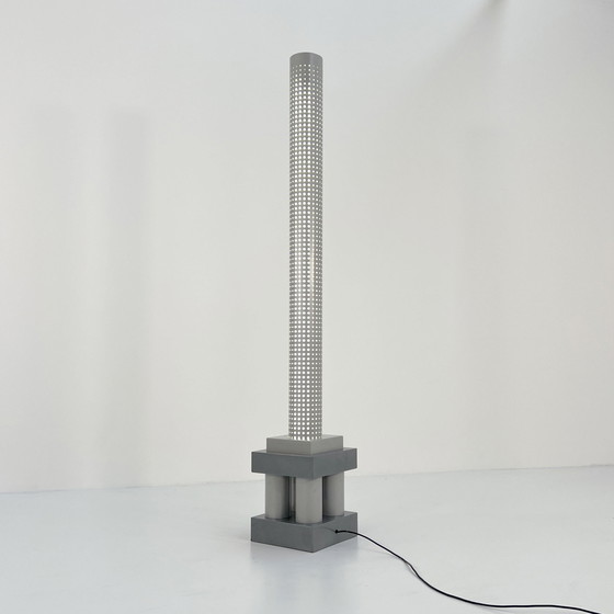 Image 1 of Chicago Tribune vloerlamp van Matteo Thun voor Bieffeplast, 1985