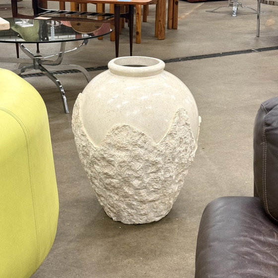 Image 1 of Grote Vintage Mactan Steen Tessellated Vloer Vaas