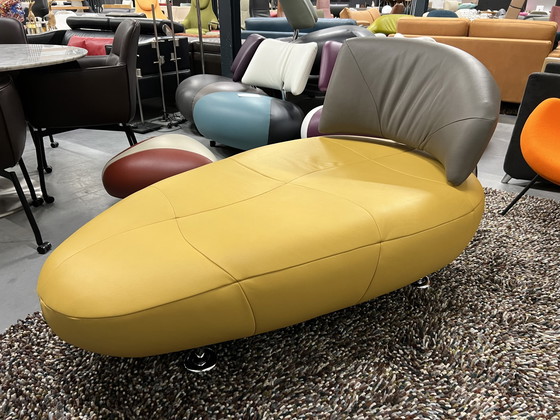 Image 1 of Leolux Kikko Chaise Longue Geel Leer 