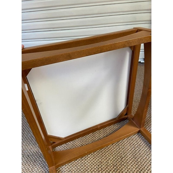 Image 1 of Vintage essenhouten bijzettafel van Baumann, Frankrijk 1980