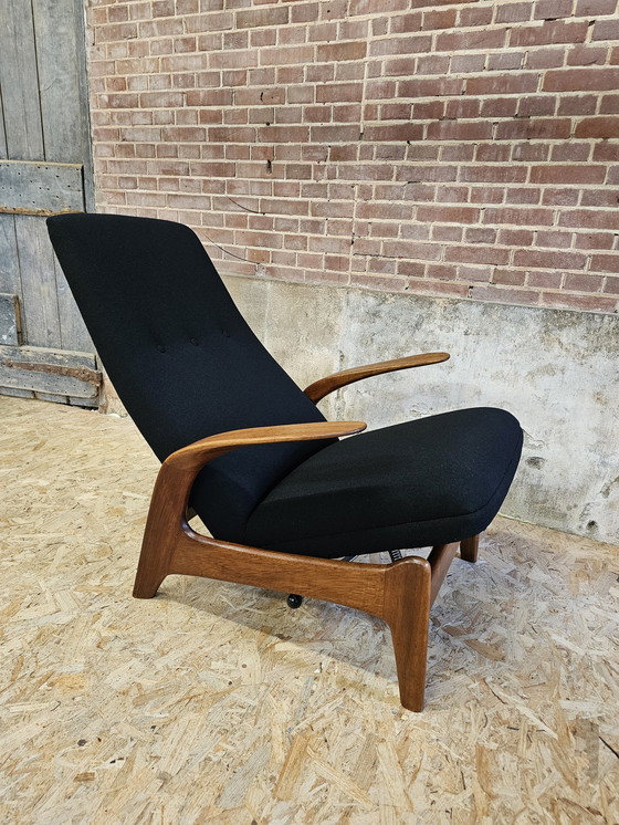 Image 1 of Gimson & Slater Rock N'Rest Easychair