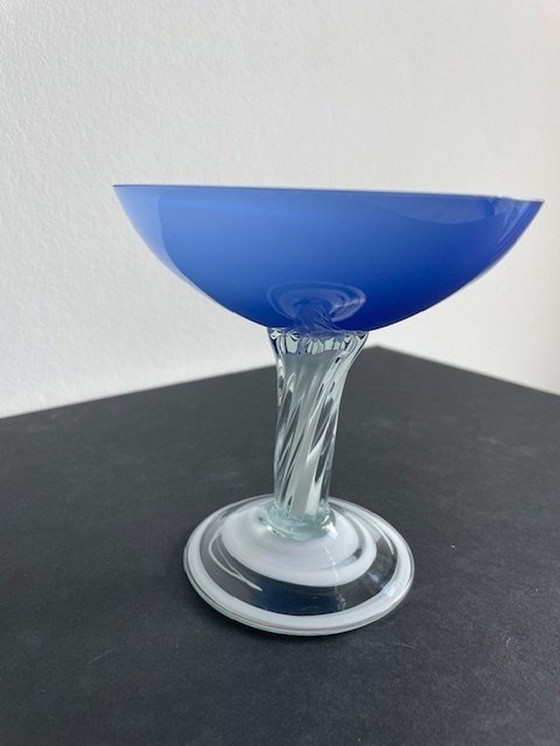 Image 1 of Elegant Kelkje Van Blauw, Wit En Transparant Murano Glas