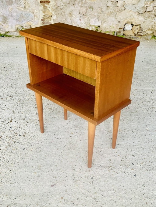 Mid Century Nachtkastje in Scandinavische stijl van Capelle, 1970S