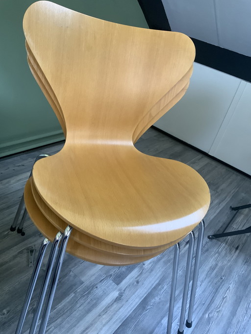 6x Fritz Hansen vlinderstoel