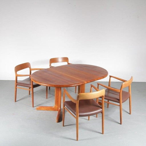 Teakhouten eetset door Niels Otto Møller voor Moller, Denemarken 1960