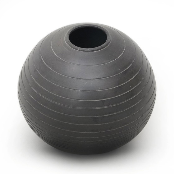 Image 1 of Bolvormige vaas in zwart keramiek van Andrea Mannuzza voor Il Tondo, 1980S