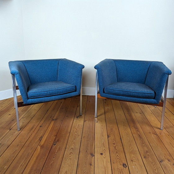 Image 1 of 2x Artifort model 040 loungestoelen door Geoffrey Harcourt