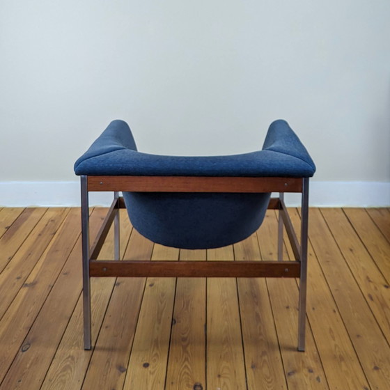 Image 1 of 2x Artifort model 040 loungestoelen door Geoffrey Harcourt