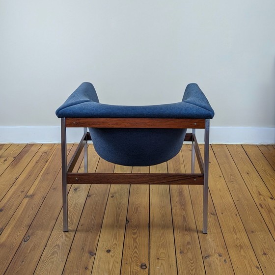 Image 1 of 2x Artifort model 040 loungestoelen door Geoffrey Harcourt