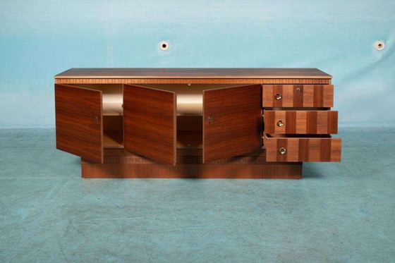 Image 1 of Japandi walnoot dressoir gerenoveerd, midmod 70s sideboard