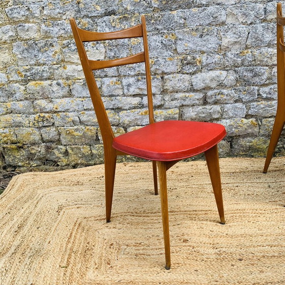 Image 1 of Set van 4 vintage stoelen van beukenhout en rood kunstleer, 1960
