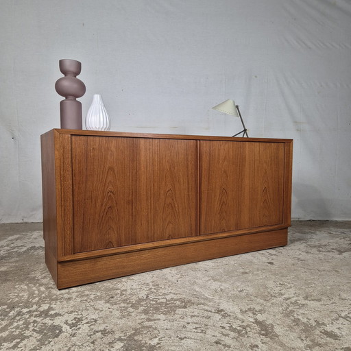 Carlo Jensen, Poul Hundevad vintage jaren 60 Deens dressoir