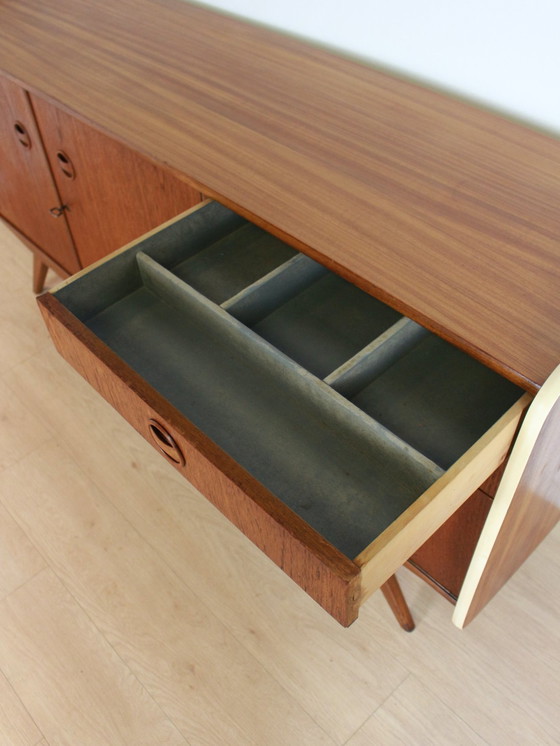 Image 1 of Vintage Teak Dressoir 