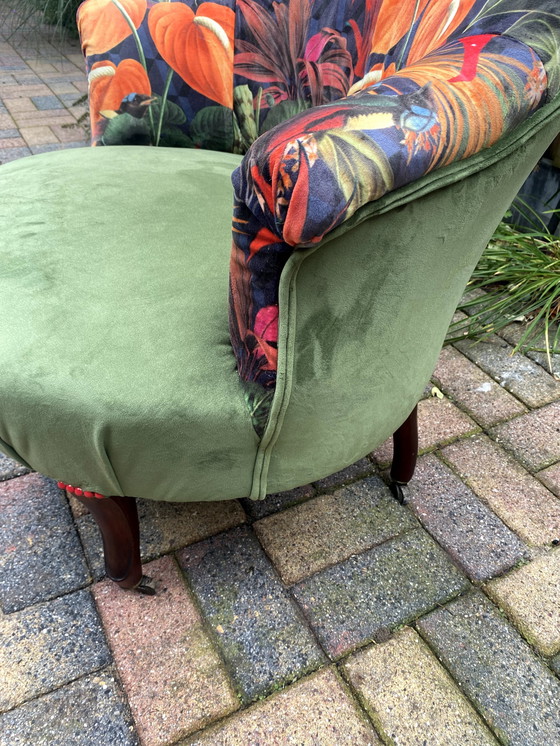 Image 1 of Vintage Fleurige Boudoirfauteuil