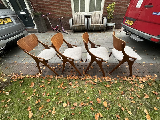 Image 1 of Set Van 4 Arne Hovmad Eetkamerstoelen