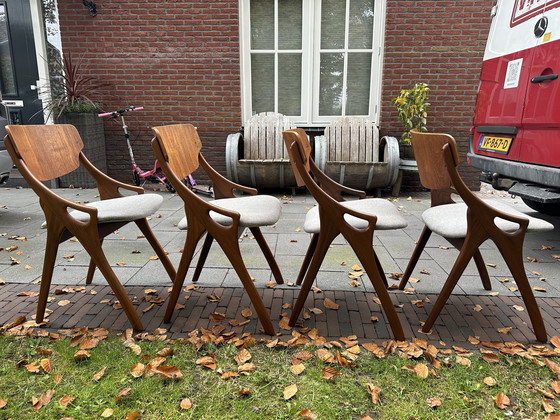 Image 1 of Set Van 4 Arne Hovmad Eetkamerstoelen