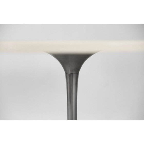 Image 1 of Scandinavische ronde vintage tafel in metalen tulp, 1970