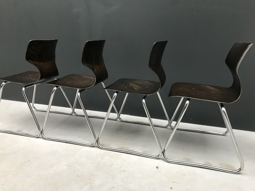 4 Pagholz Flototto schoolstoelen 