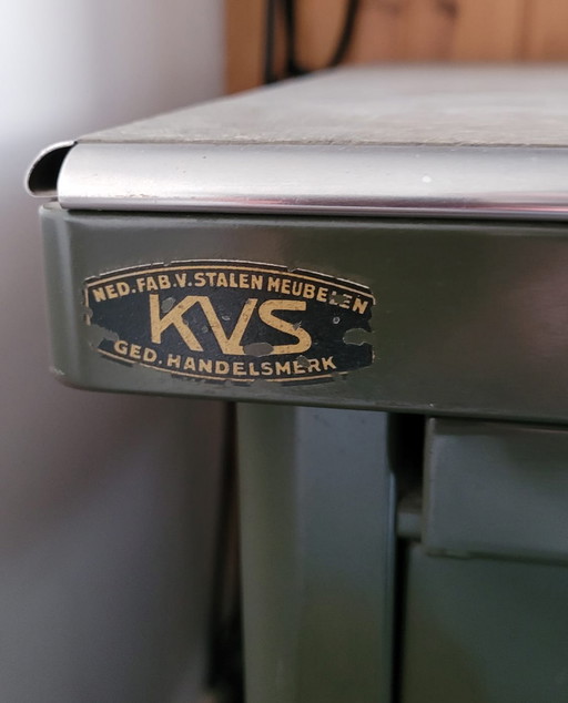 KVS Industrieel vintage bureau