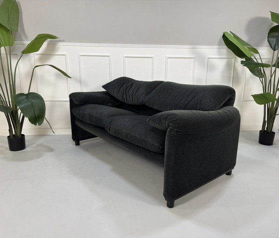 Image 1 of Cassina Maralunga Designer Sofa Stof Grijs Zwart