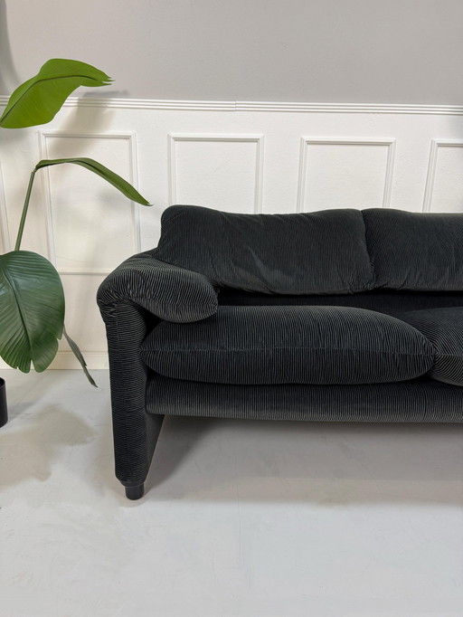 Cassina Maralunga Designer Sofa Stof Grijs Zwart