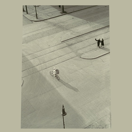 Image 1 of László Moholy-Nagy - 7 a.m. in the morning