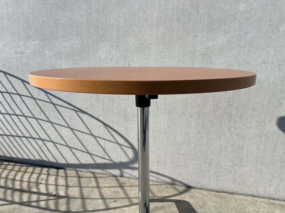 Image 1 of Vitra Eames Segmented Tafel