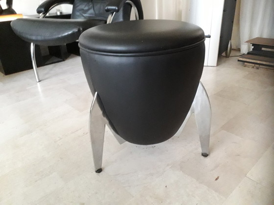 Image 1 of Vintage design fauteuil +hocker