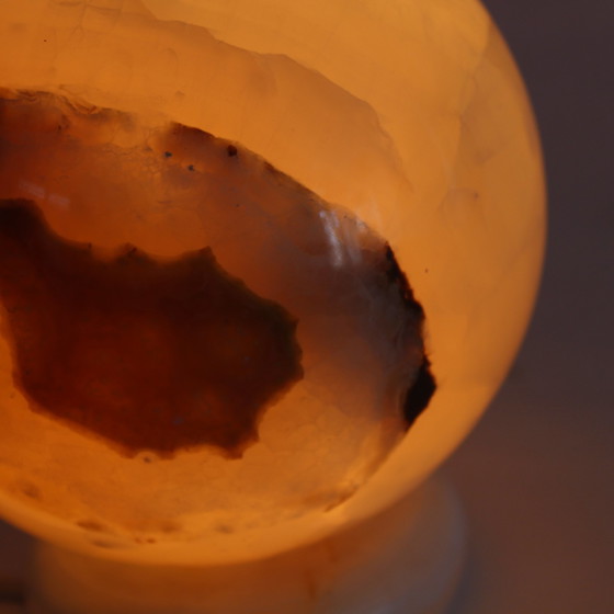 Image 1 of Vintage Onyx Bal Tafellamp