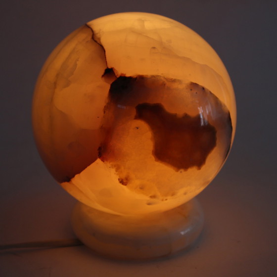 Image 1 of Vintage Onyx Bal Tafellamp