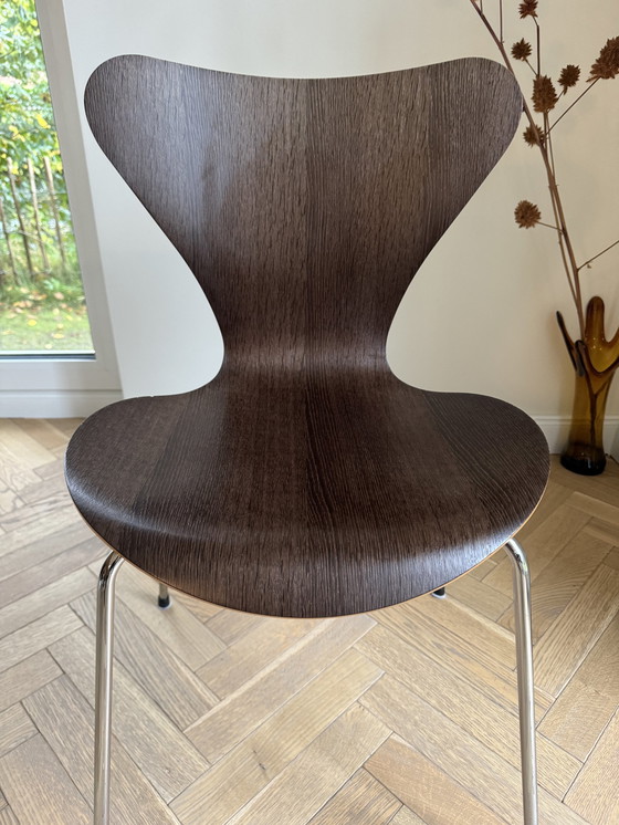 Image 1 of 4x Fritz Hansen Serie 7 Donker Eiken