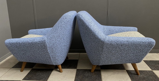 Image 1 of set van twee blauw-witte wollen stoelen 1960