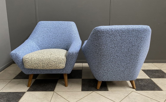 Image 1 of set van twee blauw-witte wollen stoelen 1960