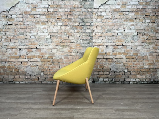 Image 1 of Forma 5 Bow geel - fauteuil