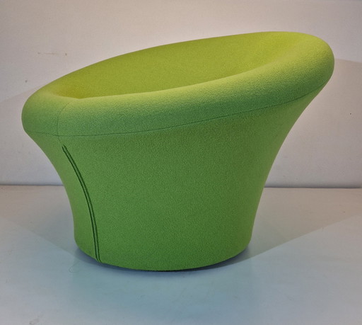 Artifort F560 Mushroom Chair By Pierre Paulin