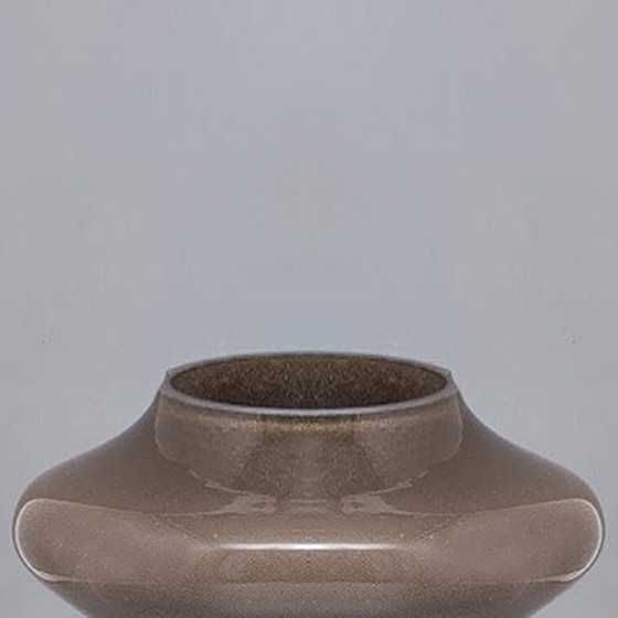 Image 1 of Prachtige beige vaas in Murano glas van Dogi uit de jaren 1970. Gemaakt in Italië