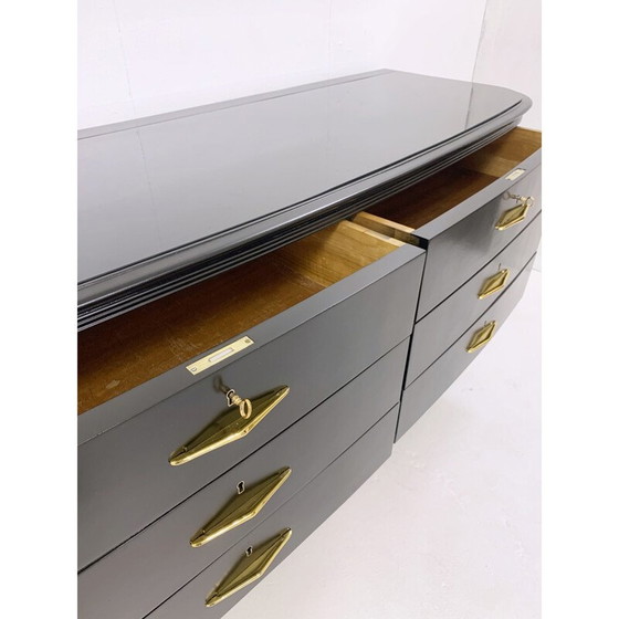 Image 1 of Mid century zwart gelakte ladekast met glazen blad, Italië 1950